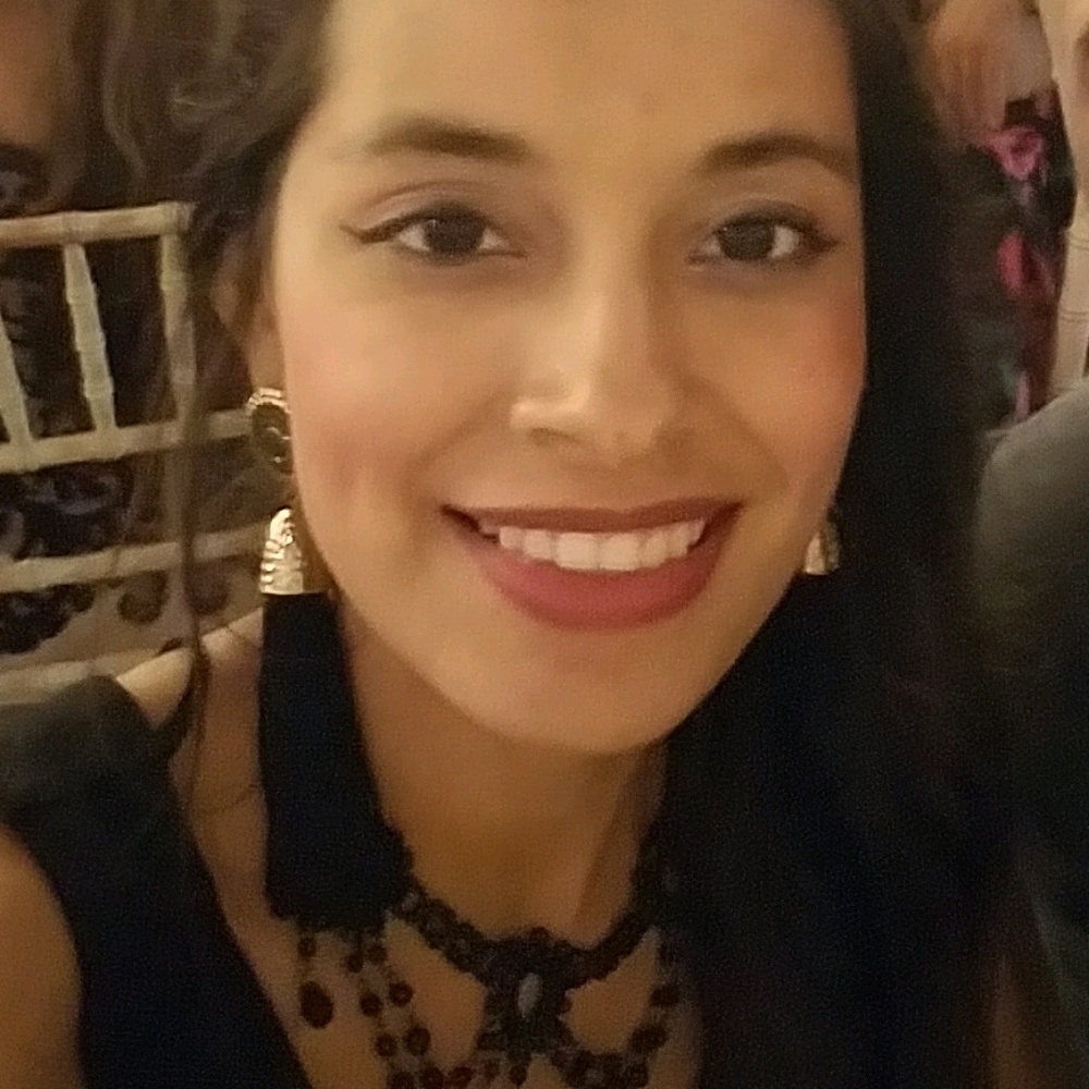 Meet your Posher, Jocelyn